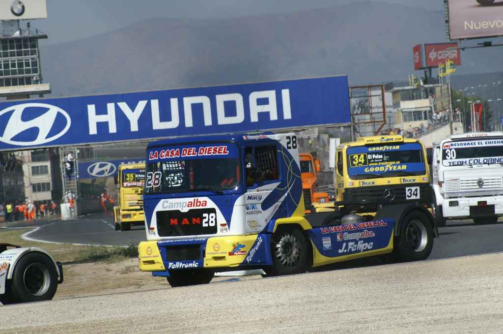 Truck_Racing
