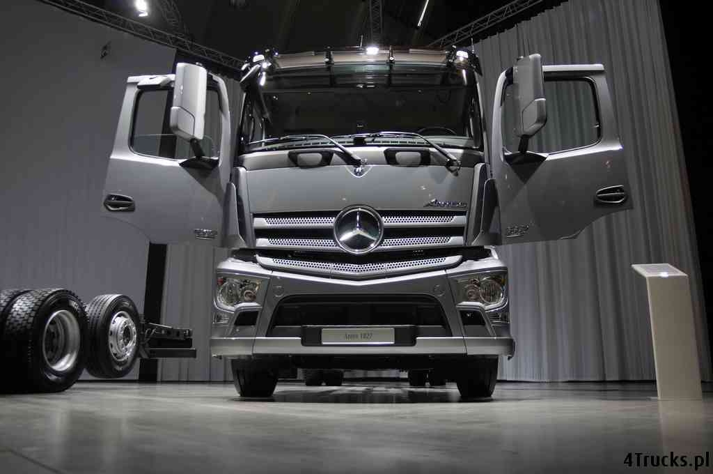 Mercedes-Benz Antos: ciężki transport dystrybucyjny