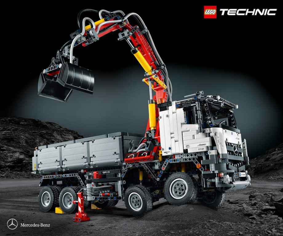 Ciężarówka Mercedesa dla fanów LEGO