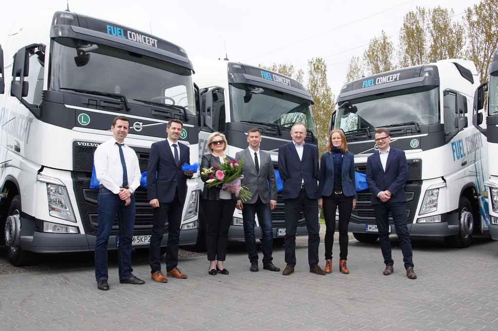 24 ciągniki Volvo dla firmy Cukrohurt z Siedlec