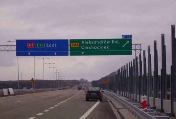 Nowoczesne oznakowanie na autostradzie A1