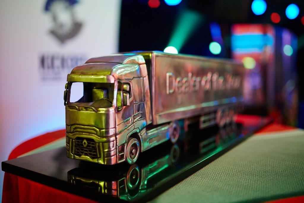 Eurocomplex Trucks Liszki nagrodzony przez Renault