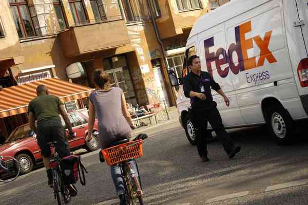 FedEx rozszerza swoją ofertę w Polsce