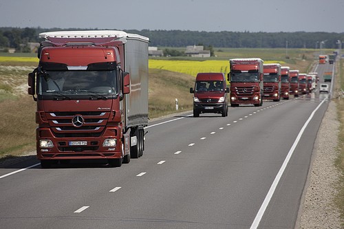 Rejestracje dostawczych i ciężarowych - luty 2016 r.