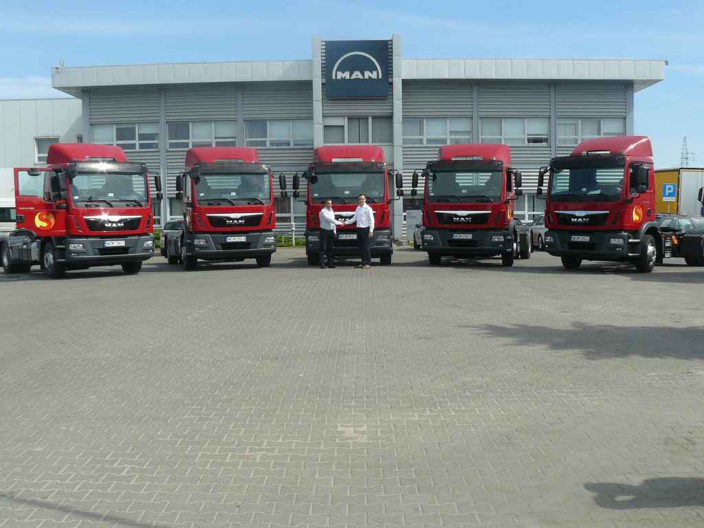 Uroczyste przekazanie 5 ciągników siodłowych MAN TGM dla firmy Soellner Logistic Polska Sp. z o.o.