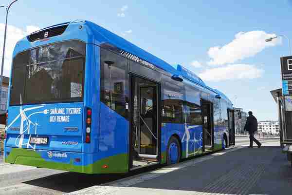 Kompleksowe rozwiązania dla miejskich autobusów elektrycznych