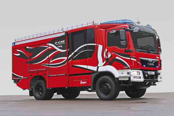 Pierwsze pojazdy pożarnicze MAN w wersji Euro-6