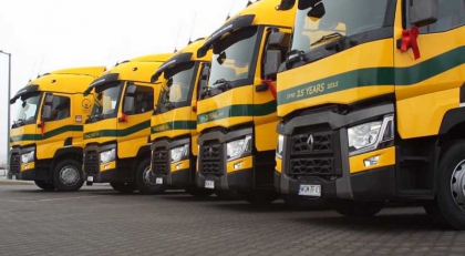 Renault Trucks T w barwach Dartom i Prymus