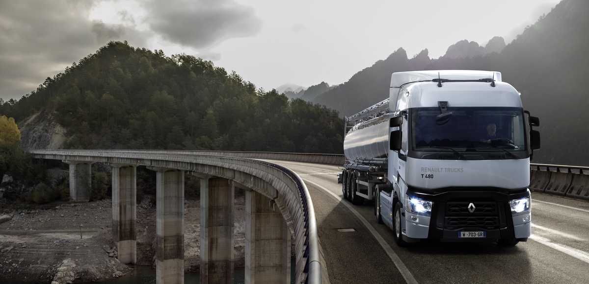Wzrost sprzedaży używanych samochodów ciężarowych  w Renault Trucks