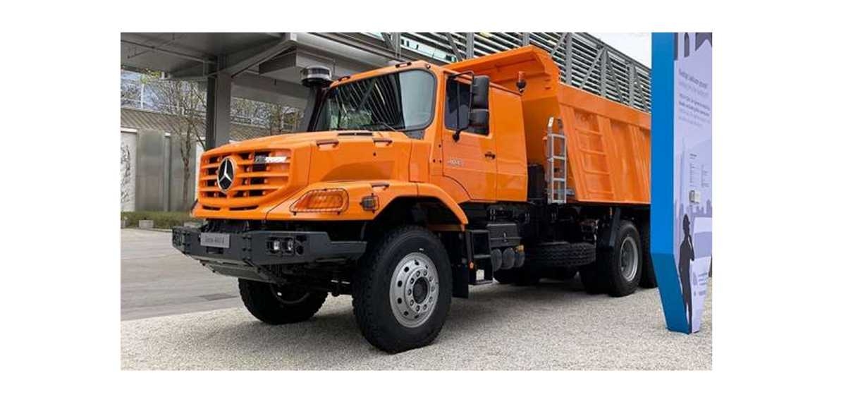 3-osiowa ciężarówka-wywrotka od Daimler AG