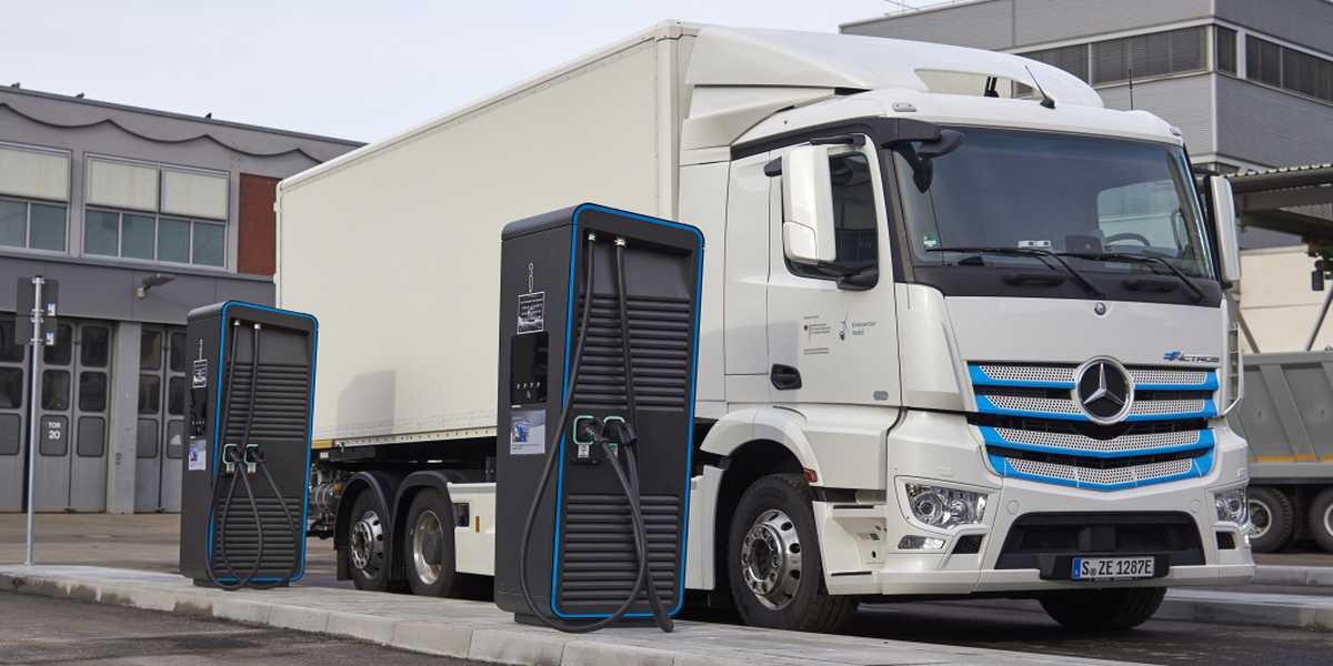 Nowe stacje ładowania e-samochodów ciężarowych