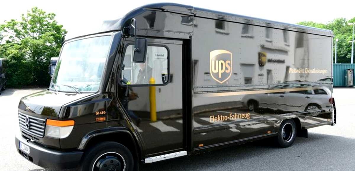 Firma kurierska UPS testuje elektryczną furgonetkę