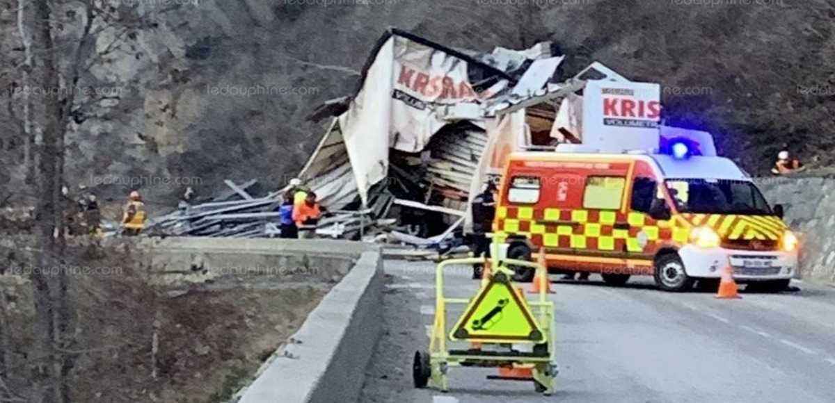 Tragedia z udziałem kierowcy samochodu ciężarowego we francuskich Alpach